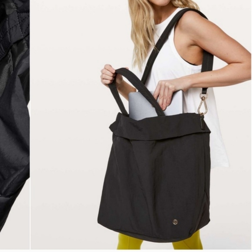 Lululemon On My Level 2.0 Water Repellent 30L Black Gold Gym Yoga Tote Bag